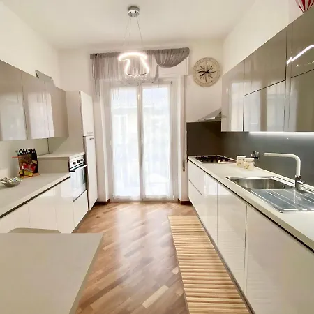Casa Pra' - Vicino Mare Ristrutturata Con Balcone 公寓 *