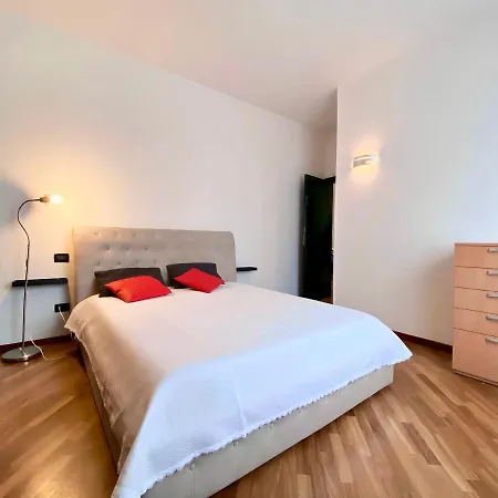 Casa Pra' - Vicino Mare Ristrutturata Con Balcone 아파트 제노바