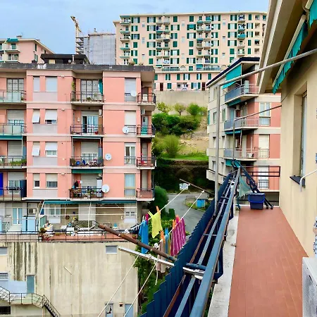 아파트 Casa Pra' - Vicino Mare Ristrutturata Con Balcone 제노바